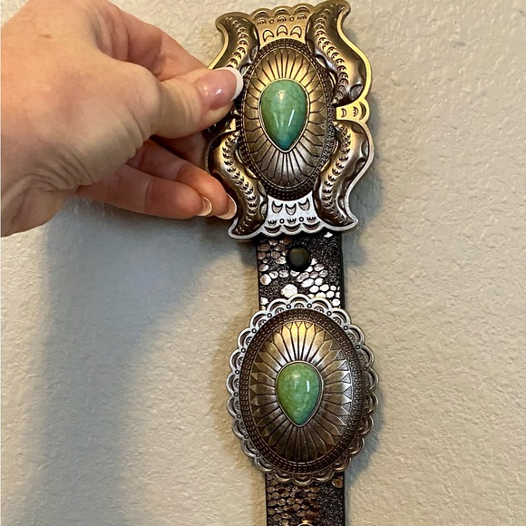 LUCKY & BLESSED USED PYTHON TURQUOIS CONCHO BELT 38 INCHES LONG - Picture 2 of 5